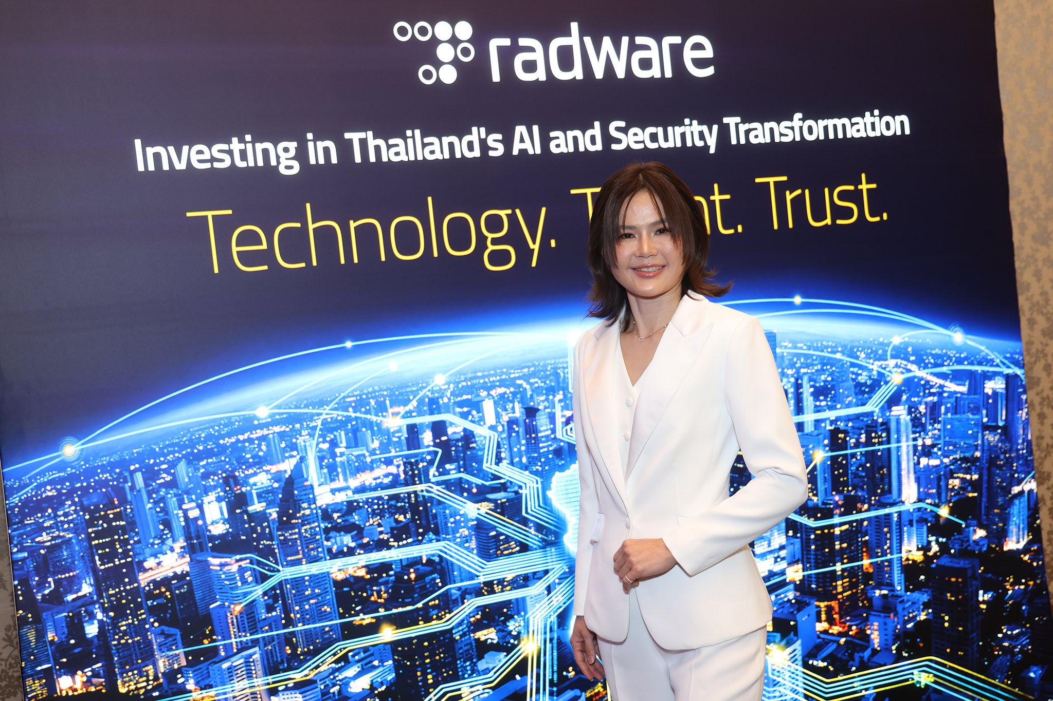 กนกอร สุนทรสิทธิโสภา-1_0.jpg
