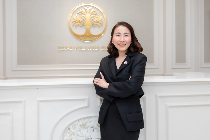 คุณกมลชนก.jpg