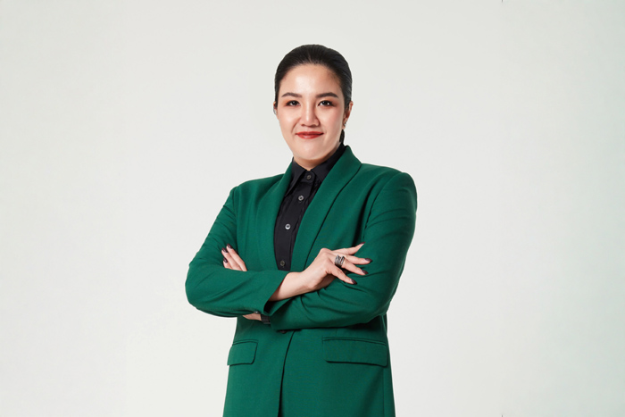 คุณชมกมล.jpg