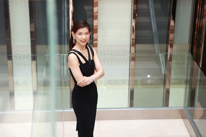 นาวสาวอัญรัตน์.jpg