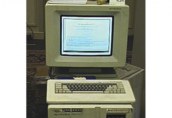 com1