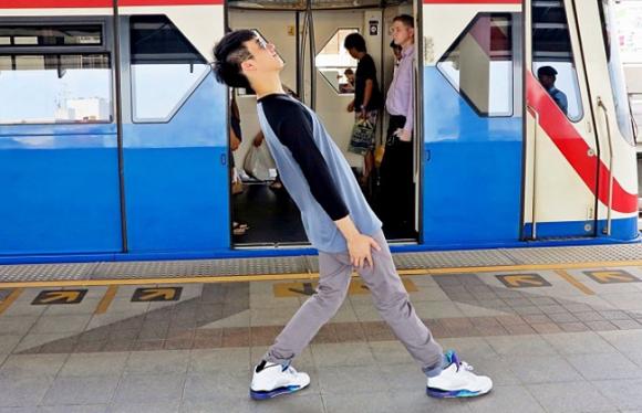 1_kick