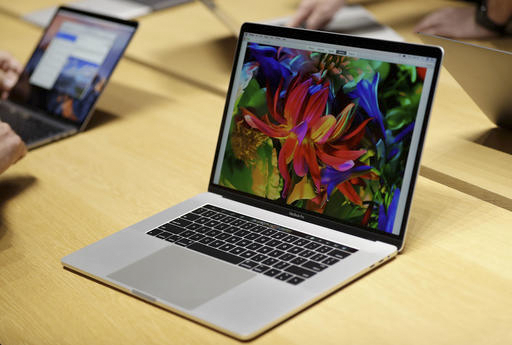 MacBook Pro ใหม่ยังมองเหมือน MacBook Pro ดั้งเดิม
