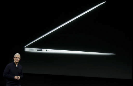 MacBook Pro ใหม่ บางกว่า MacBook Air ถึง 12%