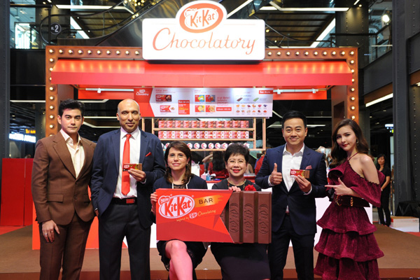 KITKAT