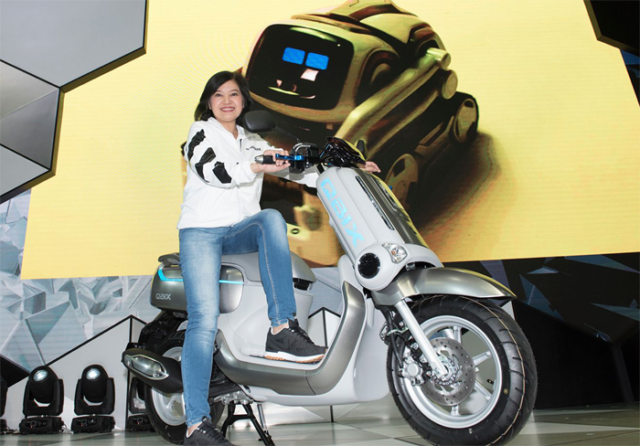 2_YAMAHA-QBIX