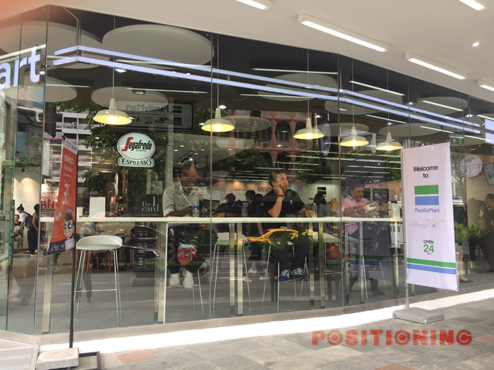 9_familymart-copy