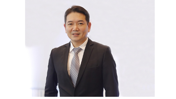นายพีระพงศ์