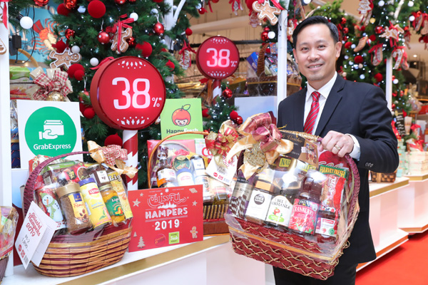 01 คุณชัยรัตน์