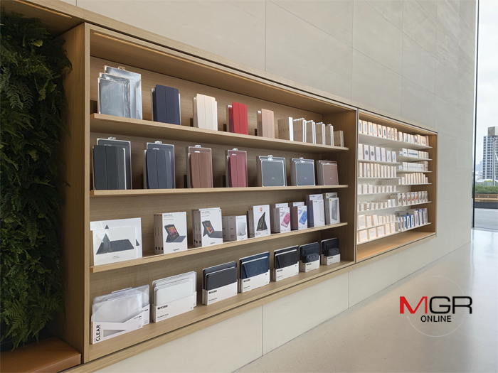 12_applestorenew