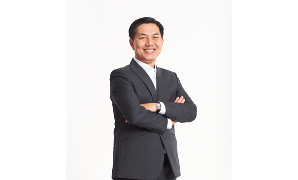 คุณนริศ