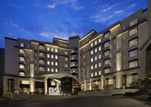 dusitD2
