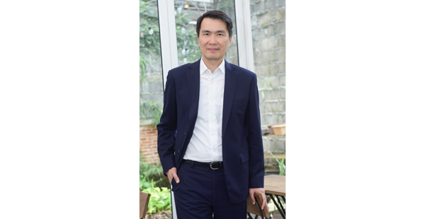 คุณสุรัตน์