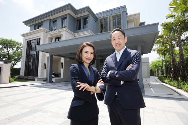 นายสุริยน+คุณจิตรดี
