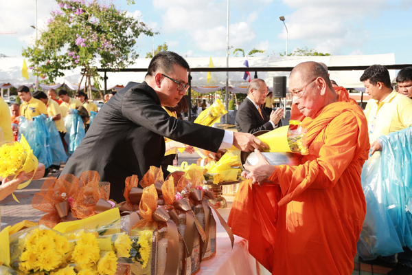 5-รุ่งโรจน์