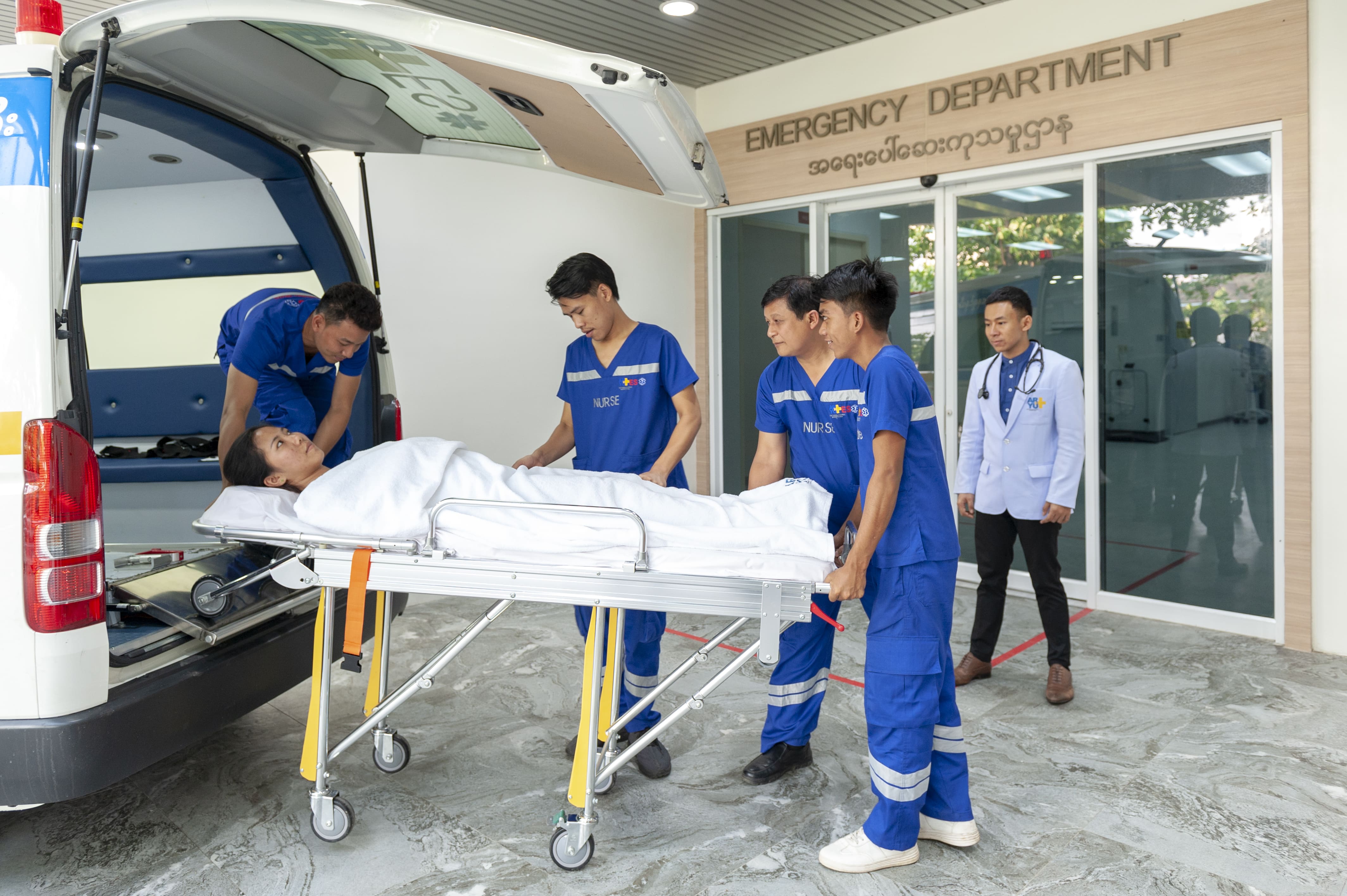 Ar-Yu-International-Hospital_2