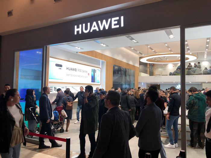 1_Trump_huawei