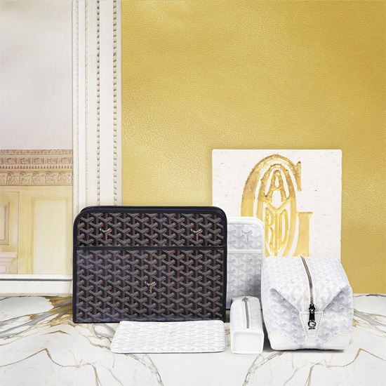 1_Goyard