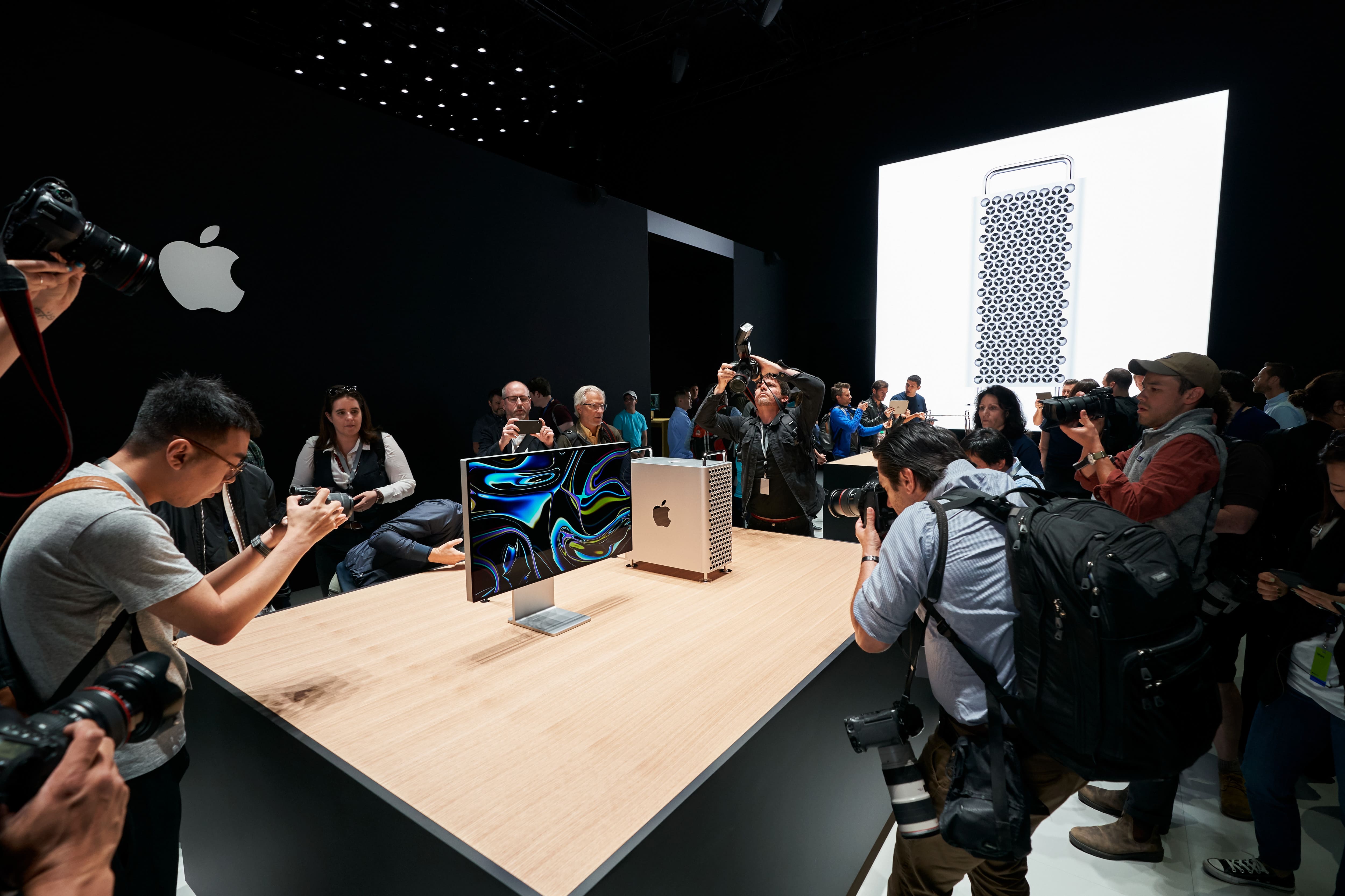 Apple_WWDC2019_8