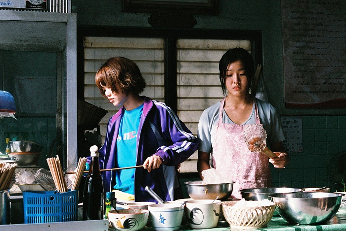 Behind-the-scene-4