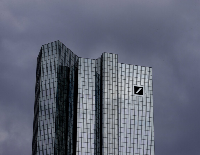 Deutsche-Bank_2