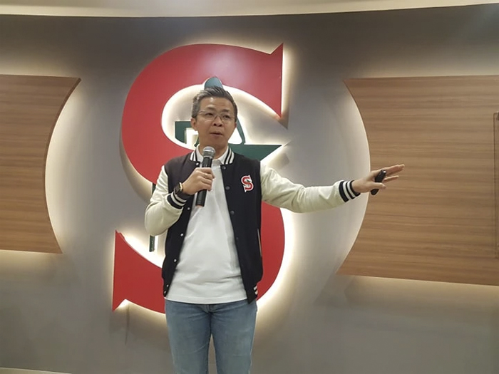 3-_singer
