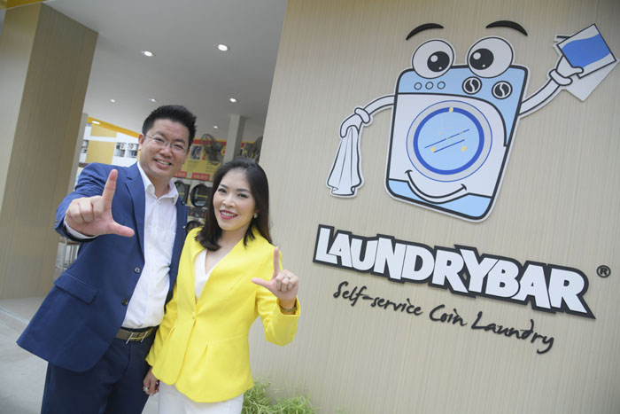 นายชานนท-นางสาวพิมลวรรณ