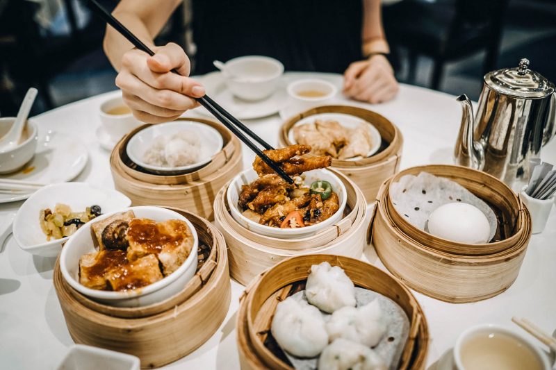 Airbnb-Guests-Spend-at-Restaurants-and-Cafes-in-2018-2_m-e1573474921743