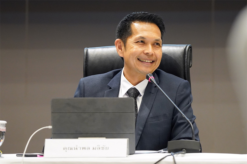 นำพล-มลิชัย