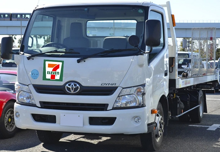1_711Fuel-Cell-Truck