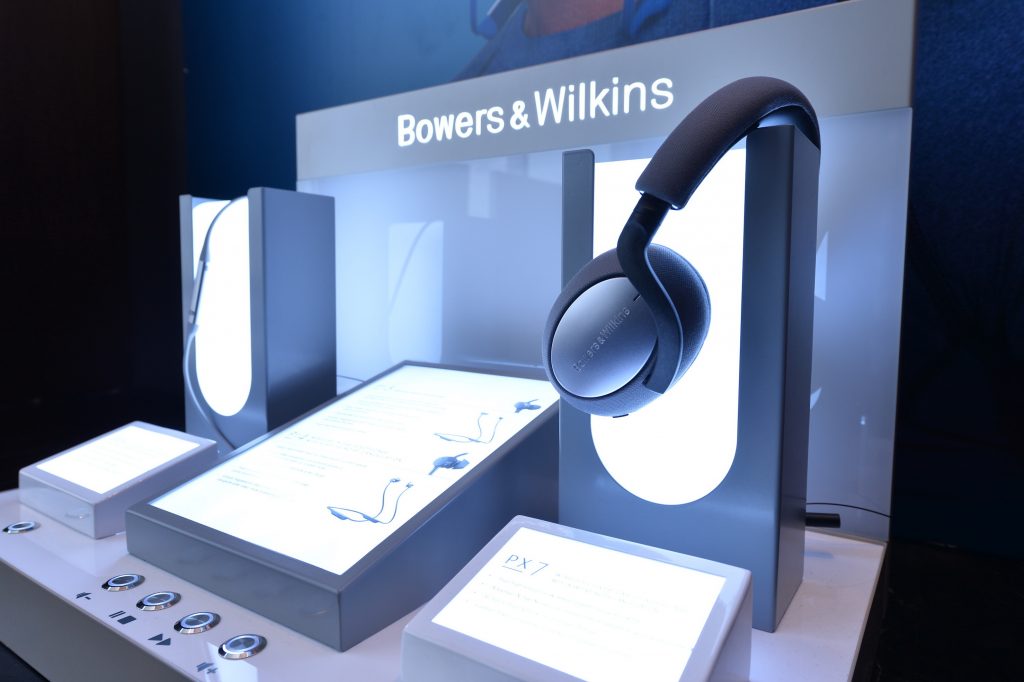 Bowers-Wilkins_5-1024x682