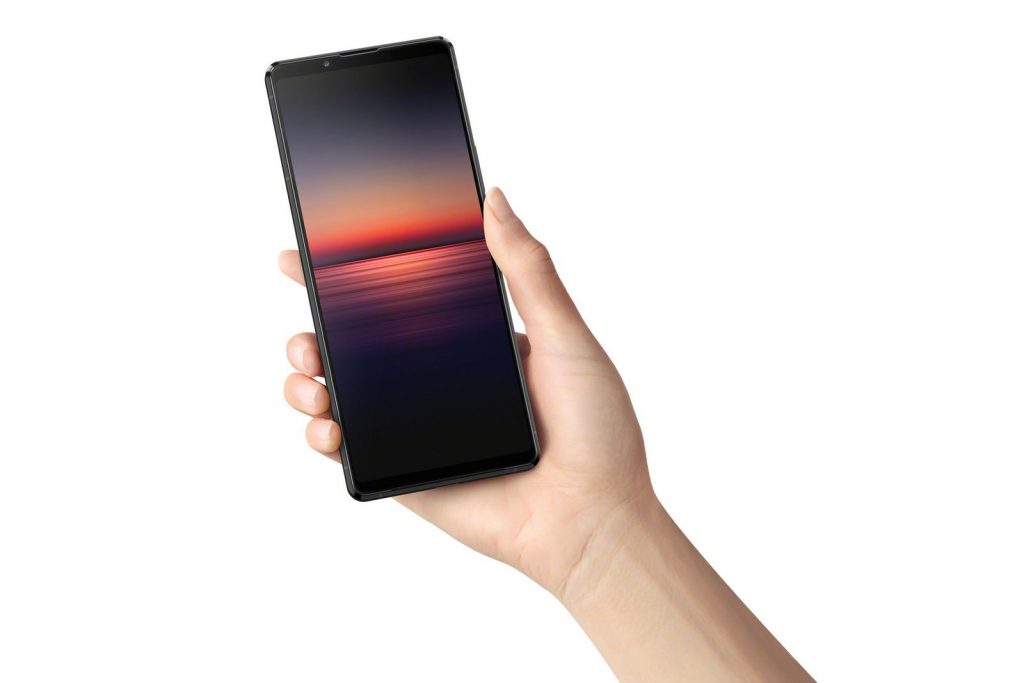 Xperia-1-II-Black-Viewing-1024x683