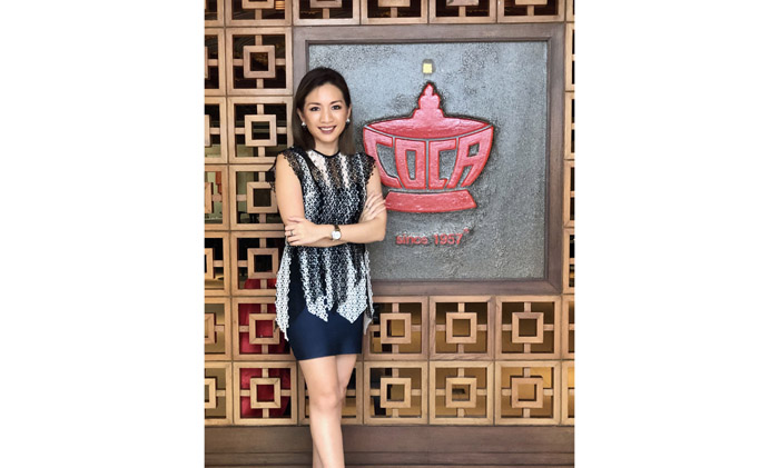 นางสาวนัฐธารี