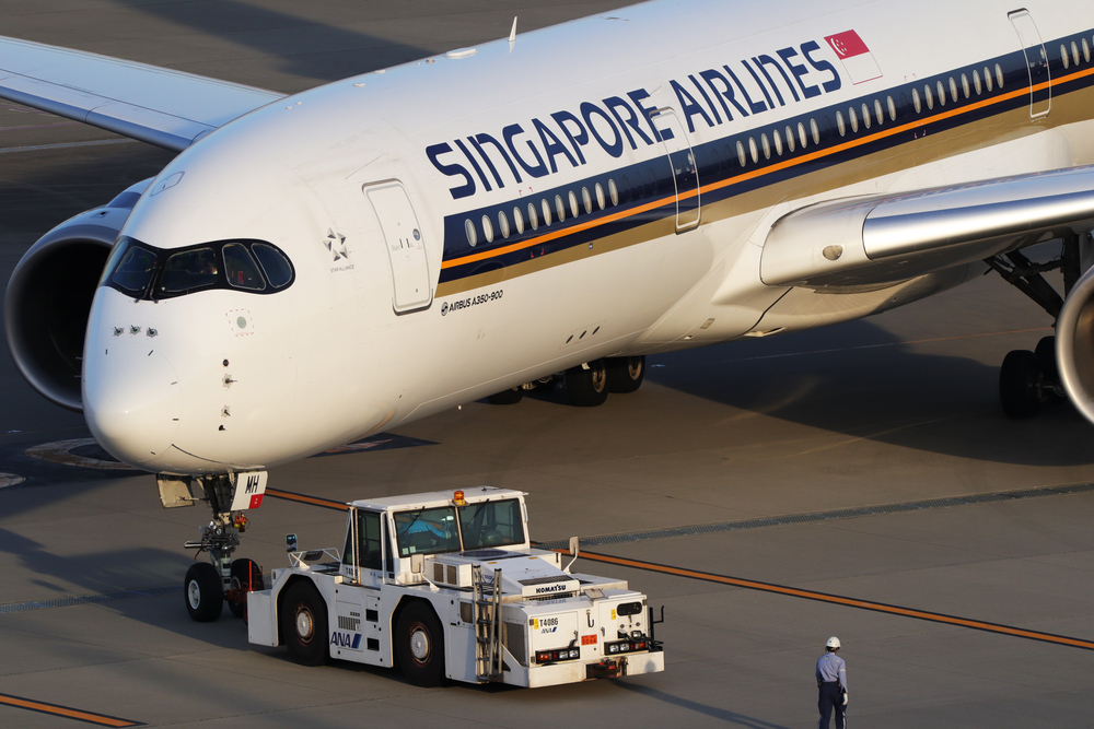 Singapore Airlines shutterstock