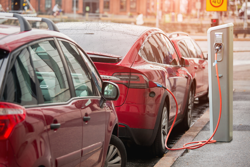electric car charging รถยนต์ไฟฟ้า