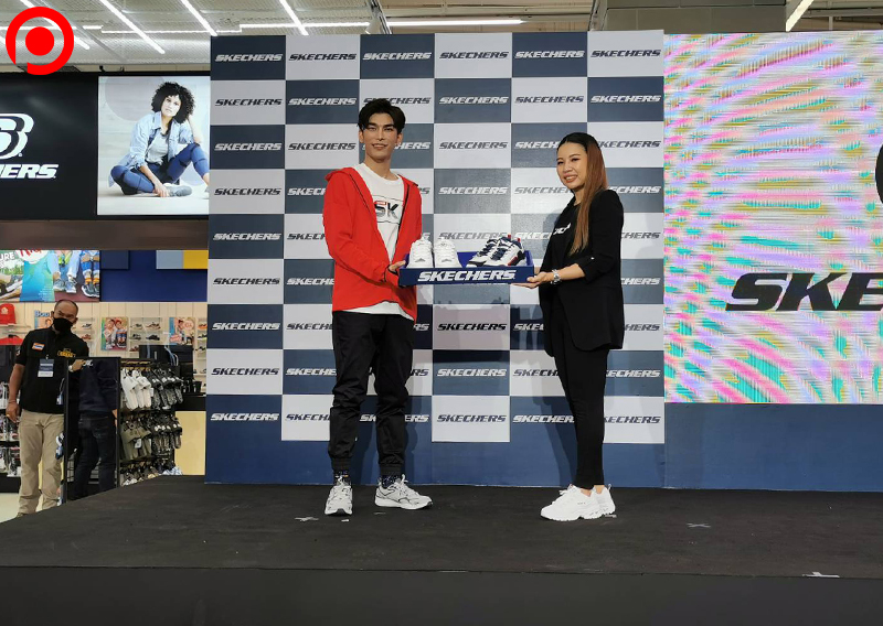 Skechers-Superstore-02