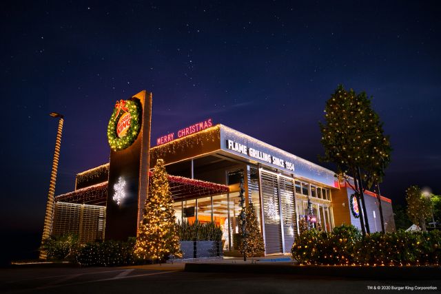 burger-king-christmas-in-july-2020-restaurant
