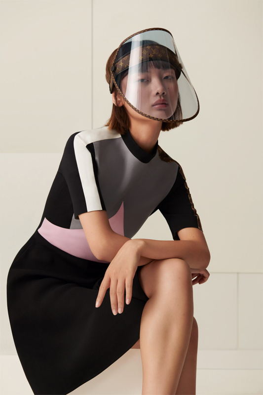 เฟซชีลด์-Louis-Vuitton