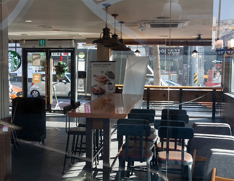 Starbucks-Covid-19
