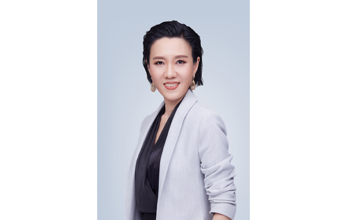 คุณวรวรรณ (โรจูคิส)