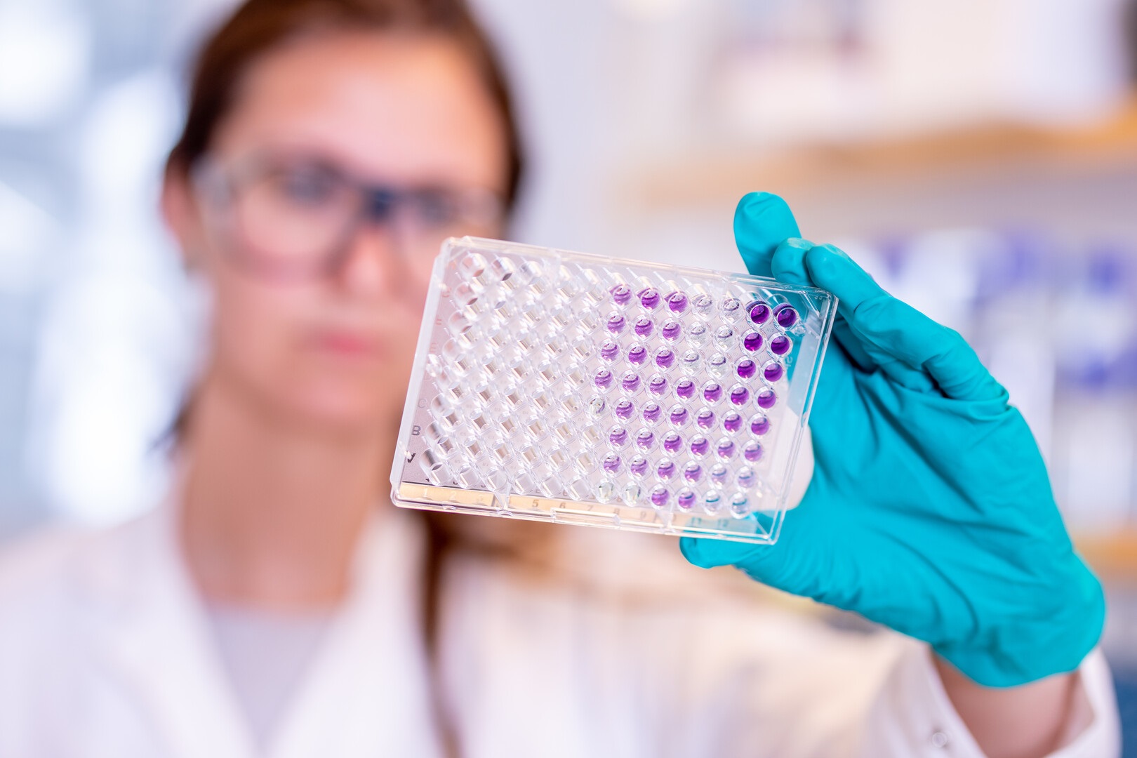 AZ_COVID-19-Vaccine-4