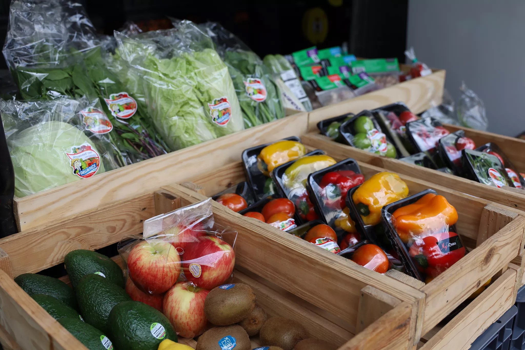 Tops-Fresh-Truck-2