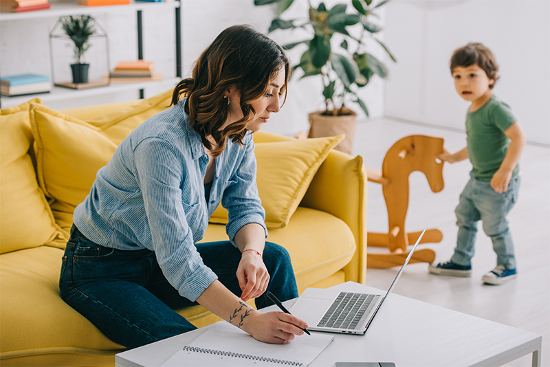 Work-from-home-with-kids