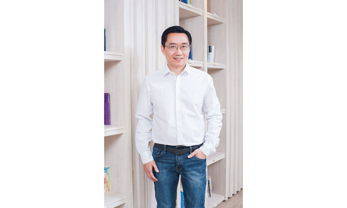 คุณองอาจ