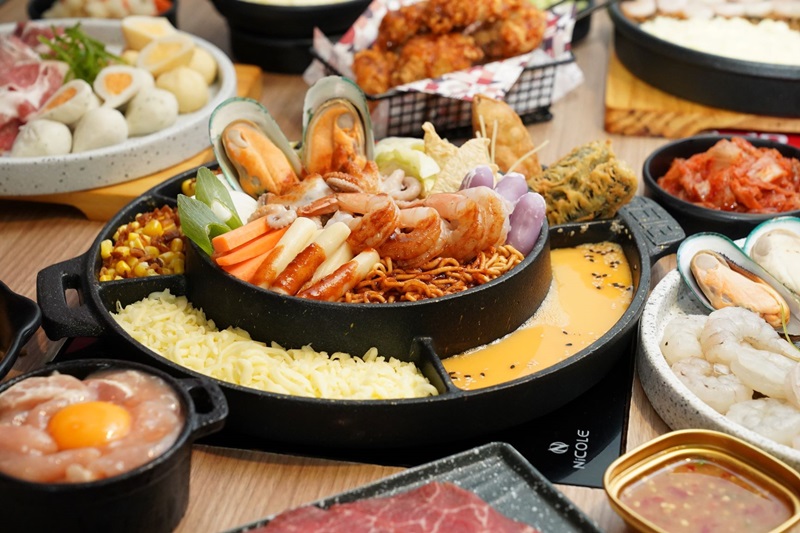 Red-Sun-Thailand-Food-2