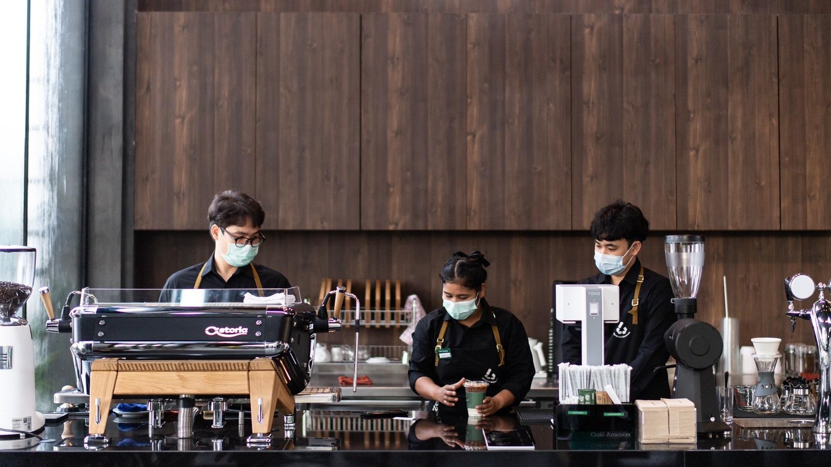 Cafe-Amazon-Barista