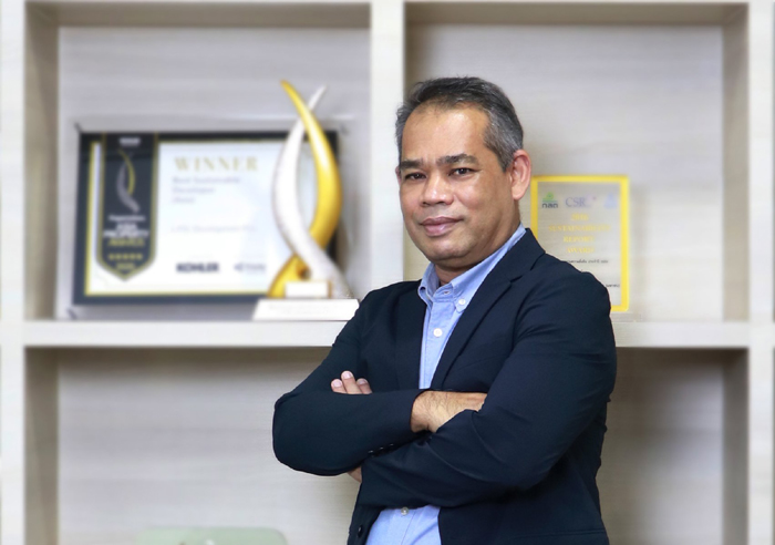 คุณโอภาส