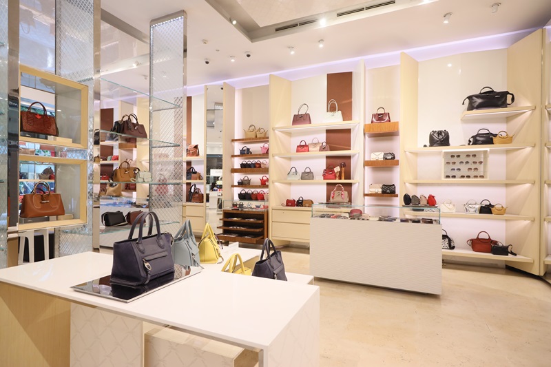 Longchamp