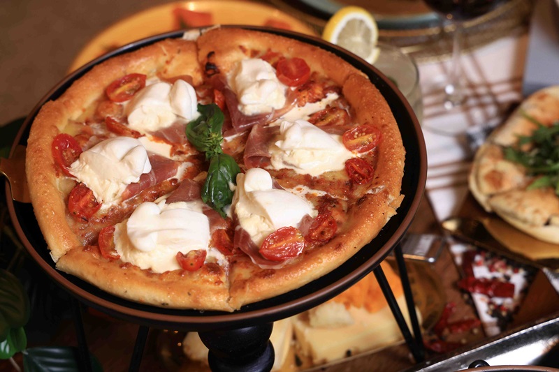 The-Pizza-Company-Signature-5