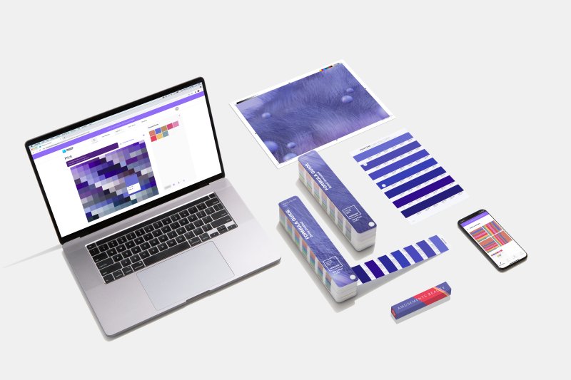 pantone-01